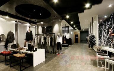 鞋帽零售的實體店 在寒冬中堅守，于變革中尋路